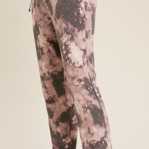 109 $22. Live Start, NWT 2 piece loungewear set Vtop and Jogger purple - Picture 9 of 11